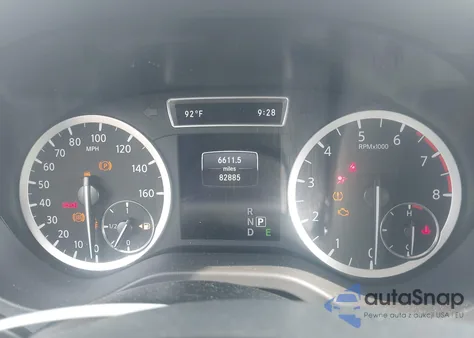 2017 Infiniti Qx30 Premium из США, поврежденный, VIN SJKCH5CR4HA032224